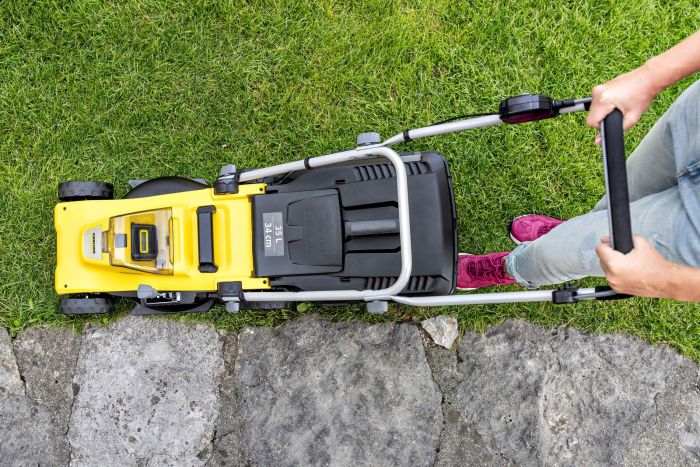 Газонокосарка акумуляторна Karcher LMO 3-18 Battery 18В 34см 25-60мм (без АКБ та ЗП)