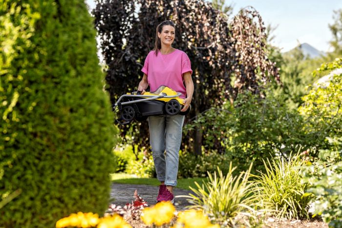 Газонокосарка акумуляторна Karcher LMO 2-18 Battery 18В 32см 25-60мм (без АКБ та ЗП)