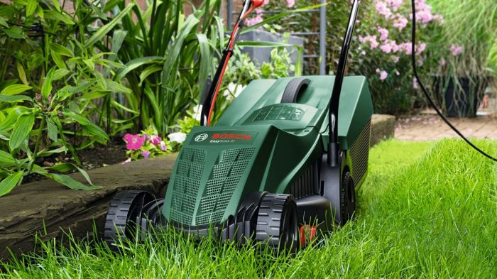 Газонокосарка мережева Bosch EasyRotak 32-205 1200Вт 32см 31л 25-65мм 11.1кг