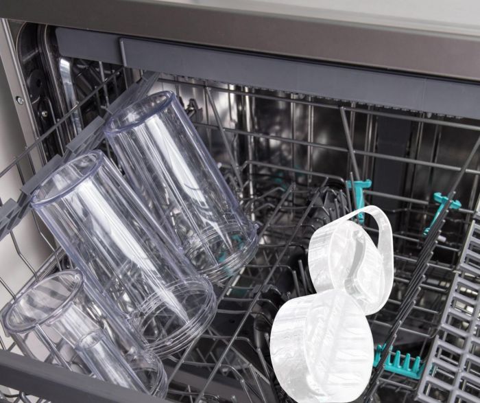Блендер Gorenje стаціонарний 1000Вт, чаша-750мл, подрібнювач, білий-нерж