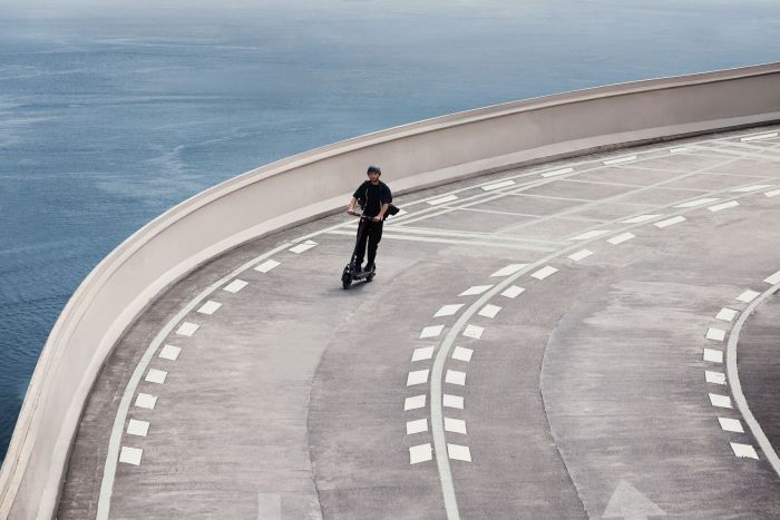 Електросамокат Segway-Ninebot MAX G3 E, сірий