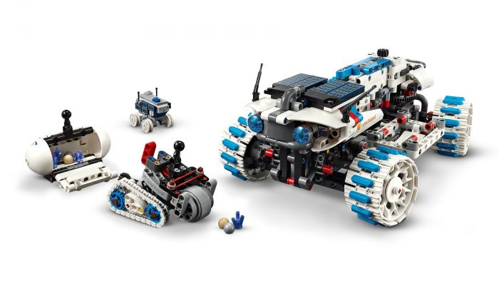 Конструктор LEGO Technic Місяцехід Lunar Outpost. Космічний корабель