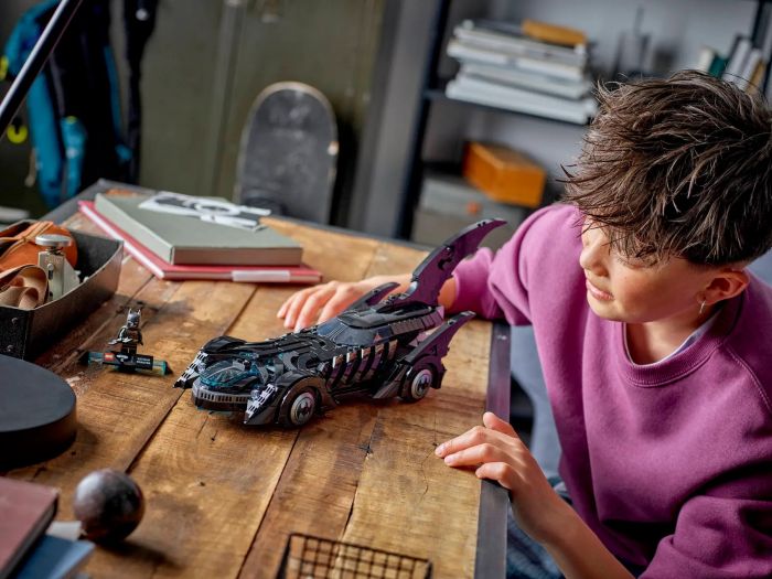 Конструктор LEGO Super Heroes Бетмен назавжди Бетмобіль