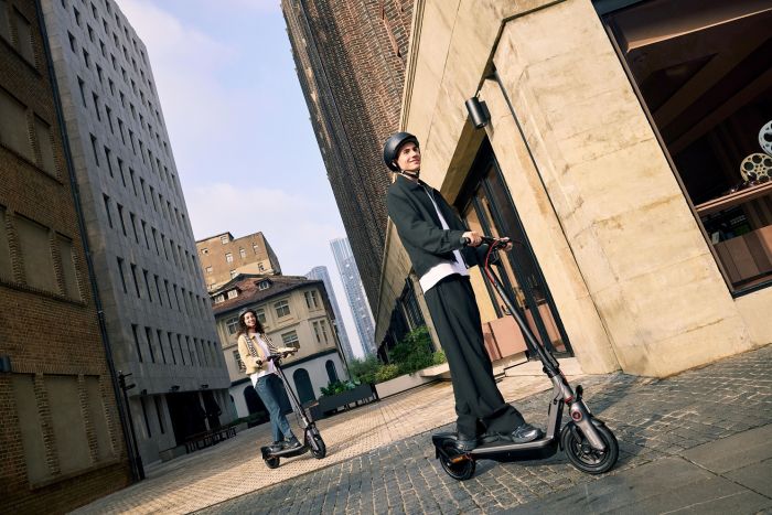 Електросамокат Segway-Ninebot F3 E, сірий