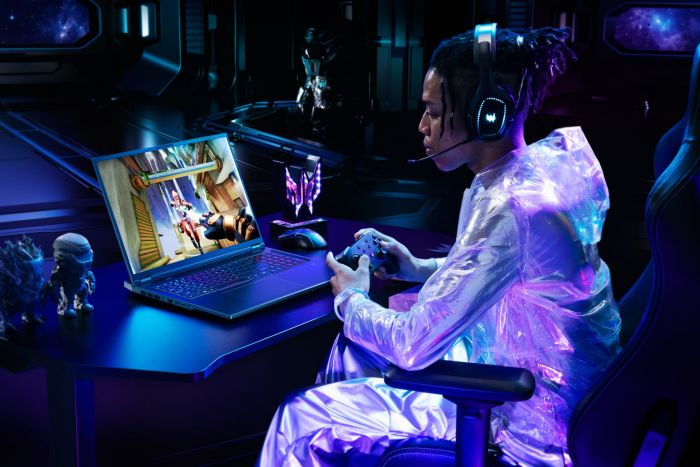 Ноутбук Acer Predator Helios Neo 18 PHN18-72 18" WQXGA IPS, Intel U9-275HX, 32GB, F1TB, NVD5070Ti-12, Lin, чорний