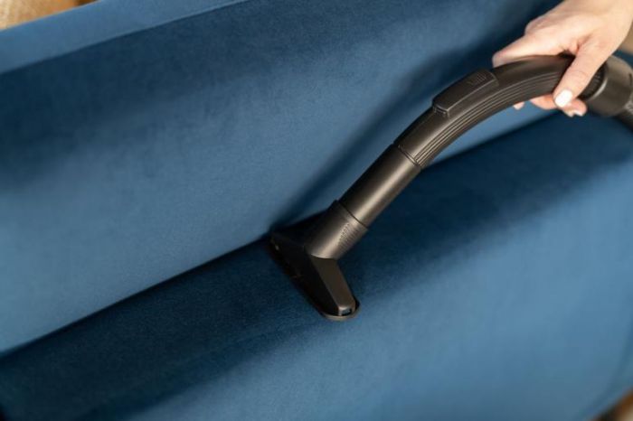 Пилосос Gorenje контейнерний, 850Вт, конт пил -3.3л, HEPA, телескоп трубка, сенсорне упр, бронзовий