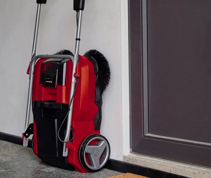 Підмітальна машина акумуляторна Einhell TE-SW 18/610 Li - Solo PXC 18В ширина 610мм бак 20 л 1800 м2/год 10.3кг без АКБ та ЗП