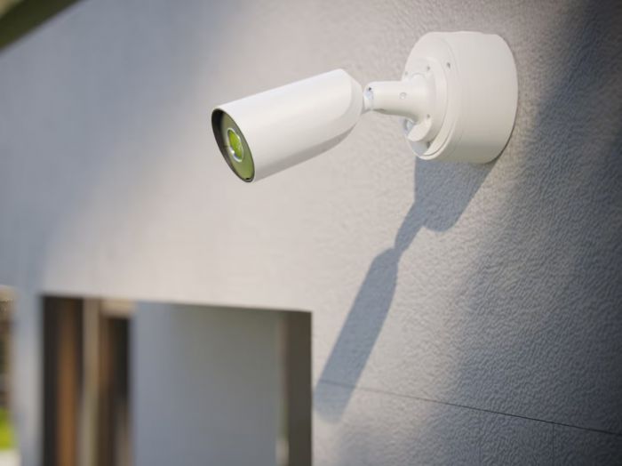 IP-Камера дротова Ajax BulletCam HL white, 8мп, 2.8мм, гібридне підсвічування IR 35м, білий Led 50м, Poe, True WDR, IP 65,  аудіо, кут огляду 100° до 110°, вулична, біла