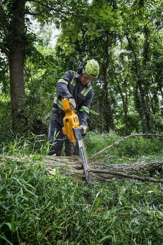 Пила ланцюгова акумуляторна DeWalt 54В XR FLEXVOLT шина 50см OREGON 3/8 1.3мм 5.7кг без АКБ та ЗП