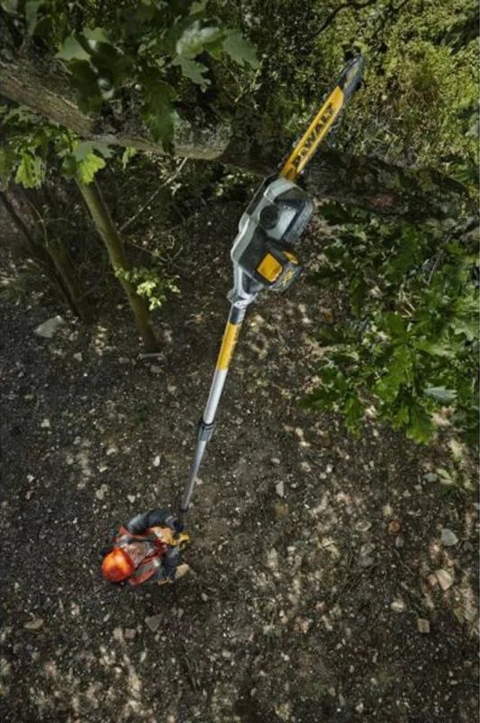 Висоторіз ланцюговий акумуляторний DeWalt 18В шина 20см штанга 180-280см 4.0кг без АКБ та ЗП