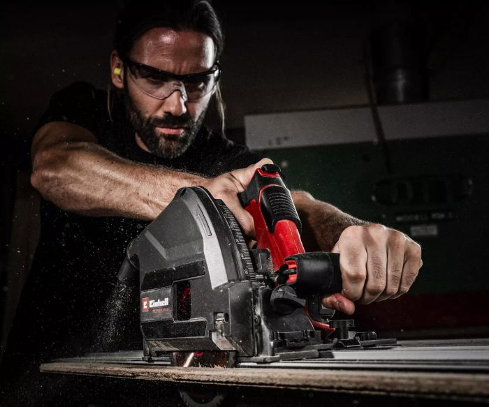 Пила дискова заглибна акумуляторна Einhell TP-PS 18/165 Li BL - Solo безщіткова 18В 5000об/хв 165х20мм 4.15кг без АКБ та ЗП