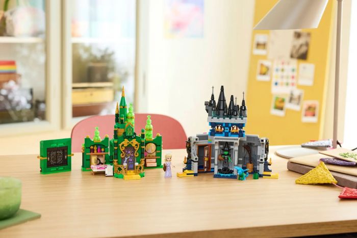 Конструктор LEGO Wicked Смарагдове місто та замок Кіамо-Ко