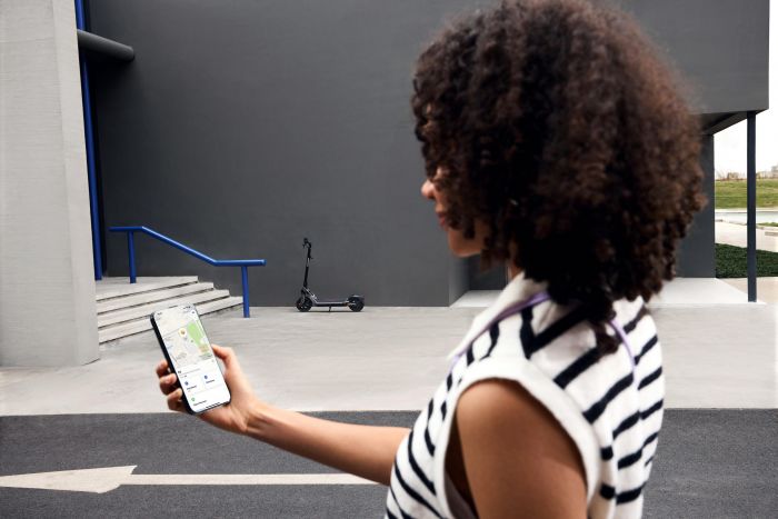 Електросамокат Segway-Ninebot E3, сірий