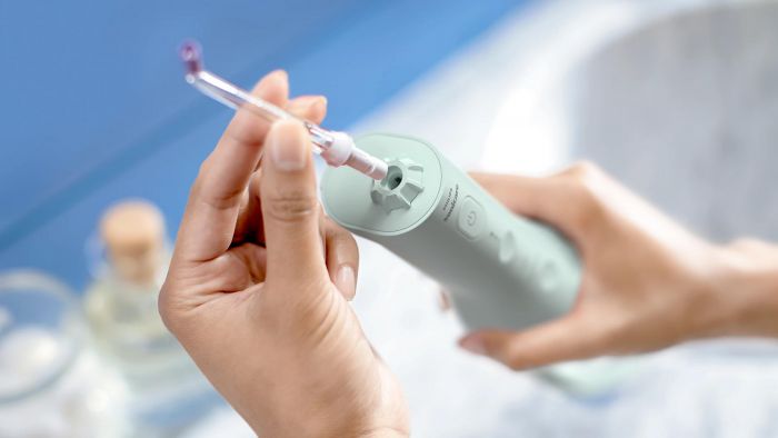 Іригатор Philips портативний Sonicare Cordless Power Flosser 3000, чохол, 2 насадки, м'ятний