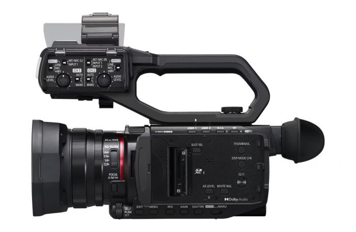 Цифр. відеокамера 4K Flash Panasonic AG-CX18