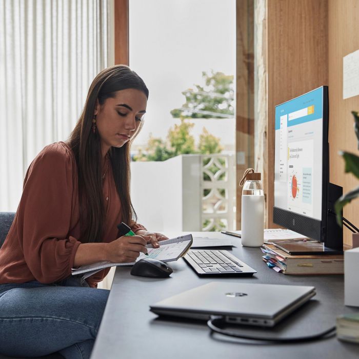 Комп'ютер персональний моноблок HP ProOne 440-G9 23.8" FHD IPS AG, Intel i5-14500T, 16GB, F512GB, UMA, WiFi, кл+м, 3р, DOS, чорний