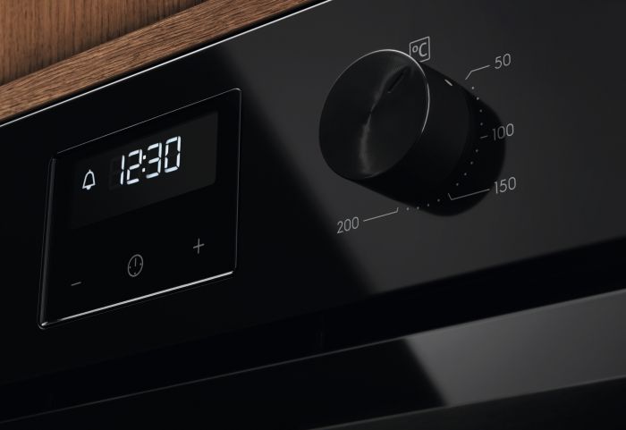 Духова шафа Electrolux електрична, 65л, A, дисплей, конвекція, телескопічні напрямні, чорний