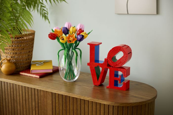 Конструктор LEGO Botanicals Букет тюльпанів