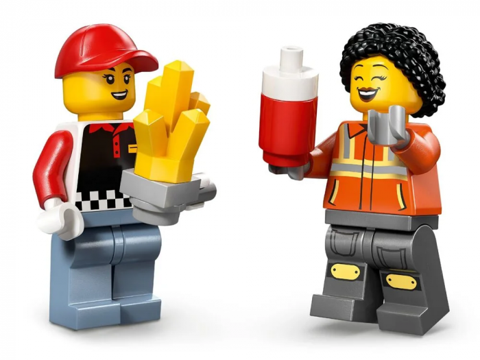 Конструктор LEGO City Вантажівка з картоплею фрі