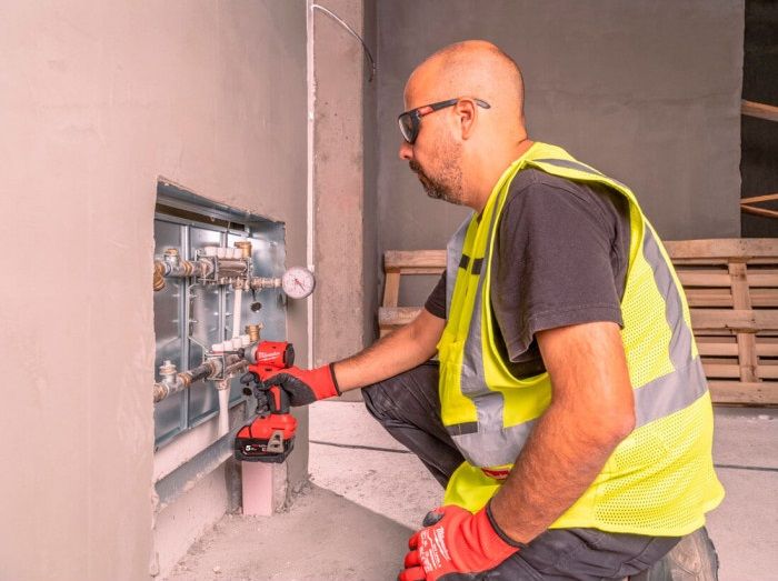 Гвинтоверт ударний акумуляторний Milwaukee M18 BLIDRC-0 18В АКБ1х2А·год 190Нм 0-3600об/хв 1.3кг без АКБ та ЗП