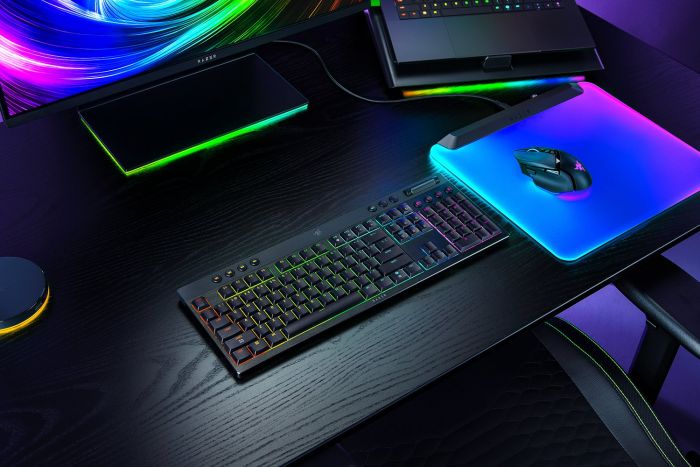 Клавіатура механічна Razer BlackWidow V4 Low-profile HyperSpeed, 104key, Green Switch, USB-A/WL/BT, EN, RGB, чорний