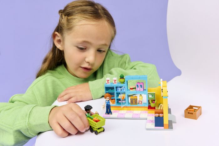 Конструктор LEGO Friends Цілодобовий магазин у Хартлейк-Сіті