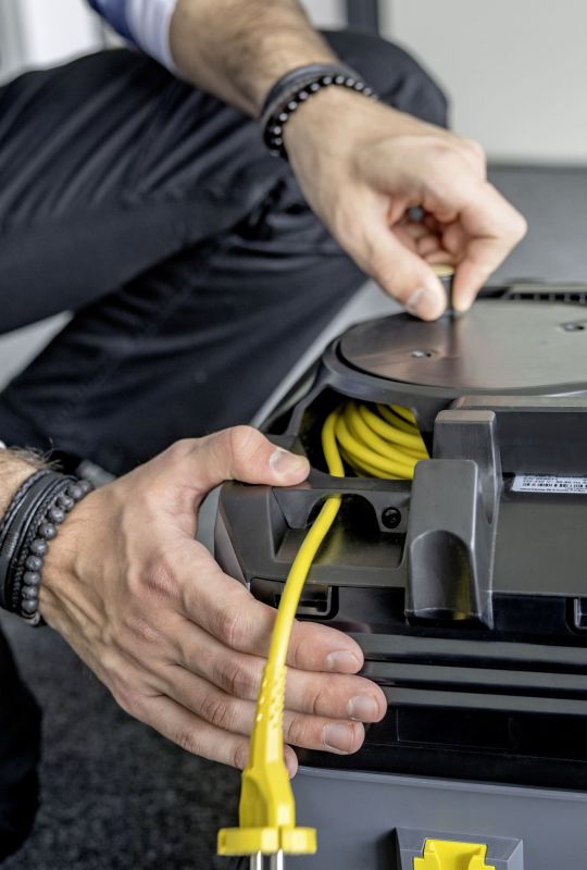 Пилосос професійний Karcher T 10/1 585Вт 185мБар контейнер 10л 6.6кг