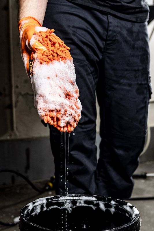 Губка для миття автомобіля Neo Tools з мікрофібри 26х12х6см 0.11кг