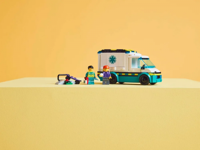 Конструктор LEGO City Швидка допомога