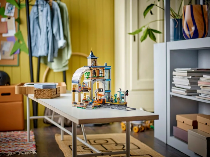 Конструктор LEGO City Центральний залізничний вокзал