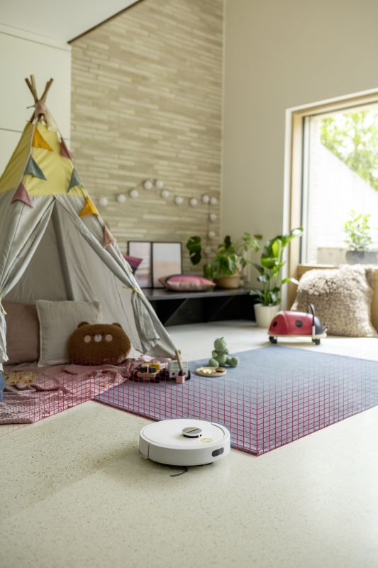 Робот-пилосос karcher RVC 3, h=0.97см, вологе прибирання, конт пил -0.24л, вода -0.28л, автон. робота до 130хв, Bluetooth, білий 