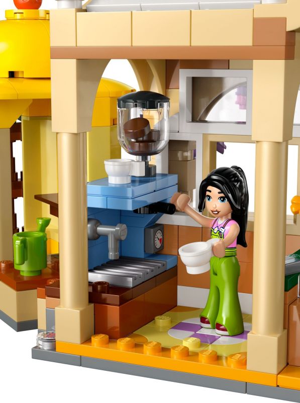 Конструктор LEGO Friends Кав'ярня з рослинами і квіткова крамниця