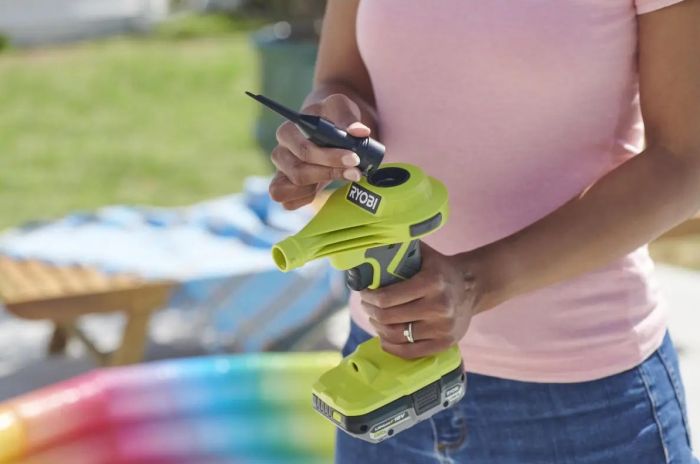 Повітродув-насос акумуляторний Ryobi ONE+ RVI18-0 18В 250л/хв 0.4кг без АКБ та ЗП