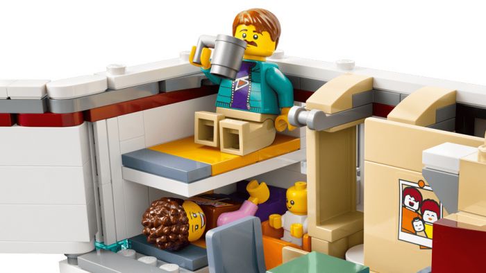 Конструктор LEGO City Пригодницький будинок на колесах для відпустки