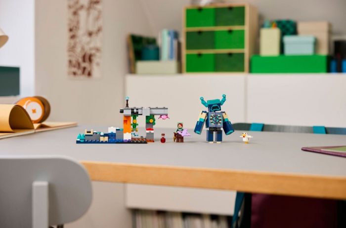 Конструктор LEGO Minecraft Зустріч із Боронителем