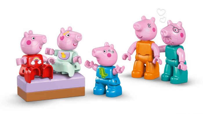 Конструктор LEGO DUPLO Peppa Pig Сімейний будинок