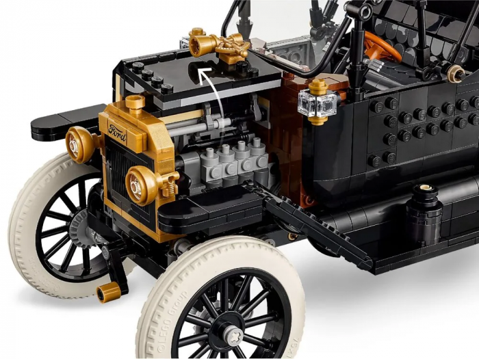 Конструктор LEGO Icons Ford Model T