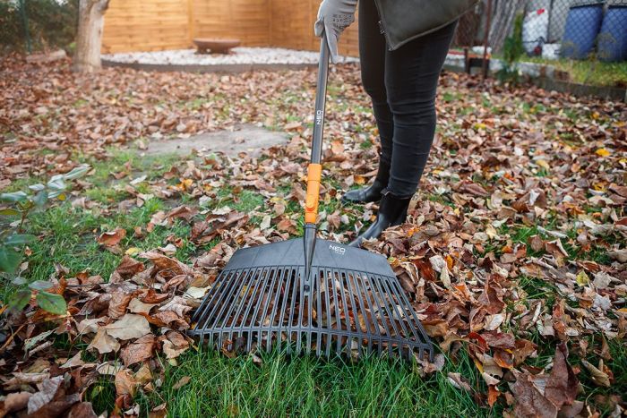 Держак довгий Neo Tools, 130см, система NEO Click, алюміній