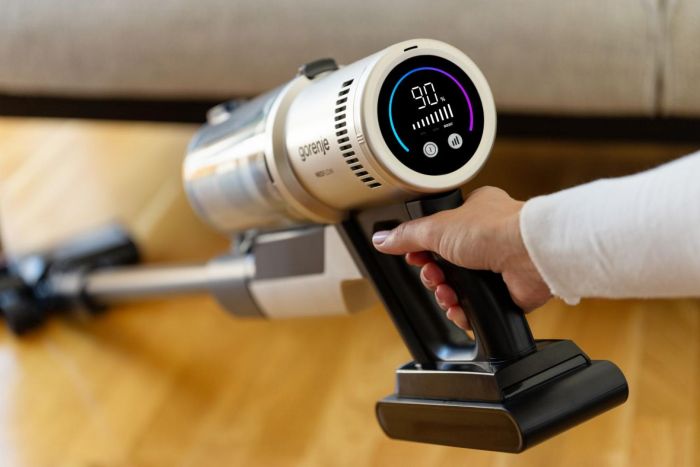 Пилосос Gorenje бездротовий, 125Вт, конт пил -0.6л, автон. робота до 60хв, HEPA, підсвічування, індикатор, турбощітка, матове золото
