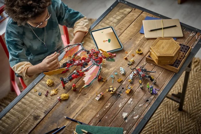 Конструктор LEGO Ninjago Дракон-трансформер Вайлдфаєр