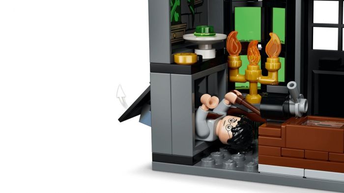 Конструктор LEGO Harry Potter Магазини для чарівників на Алеї Ноктерн