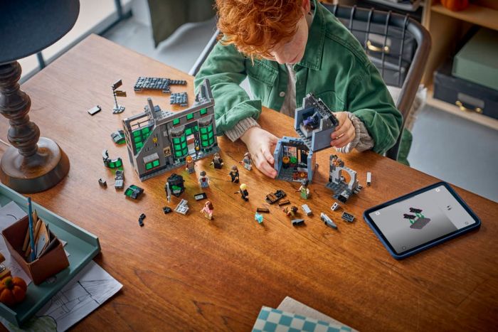 Конструктор LEGO Harry Potter Магазини для чарівників на Алеї Ноктерн