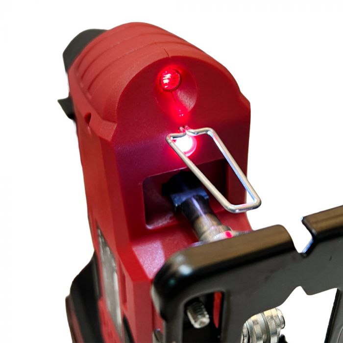 Лобзик акумуляторний Vitals Master Ef 1865сl BL 18В 0-2700об/хв хід 19мм 1.06кг без АКБ та ЗП