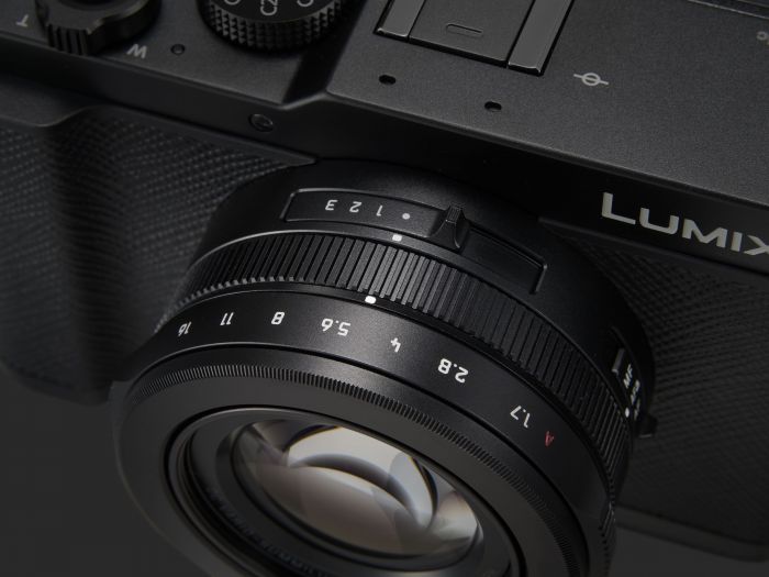 Цифр. фотокамера Panasonic DC-L10 Black