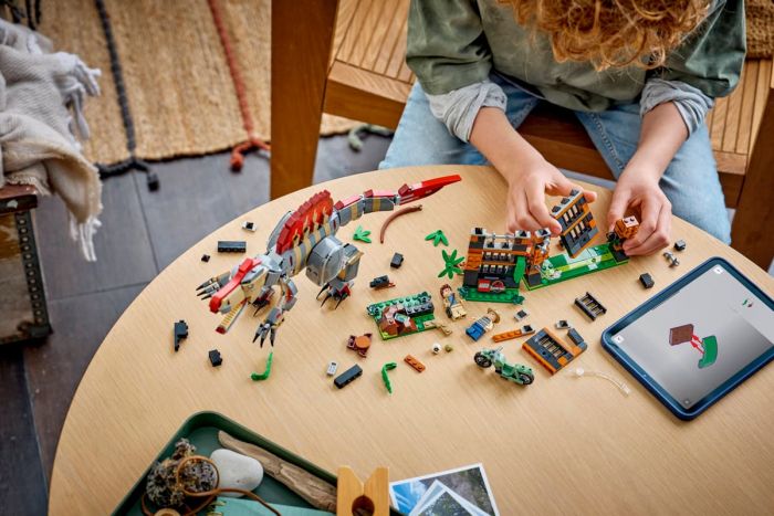 Конструктор LEGO Jurassic World  Втеча спинозавра