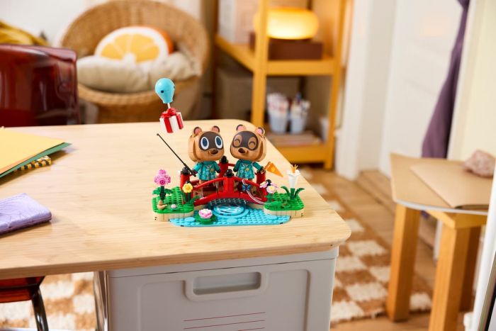 Конструктор LEGO Animal Crossing Веселий день Timmy і Tommy на природі