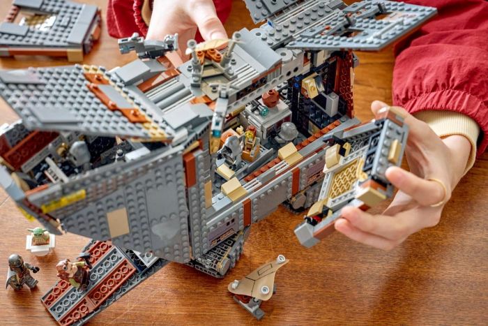 Конструктор LEGO Star Wars Піщаний всюдихід Offworld і мадхорн