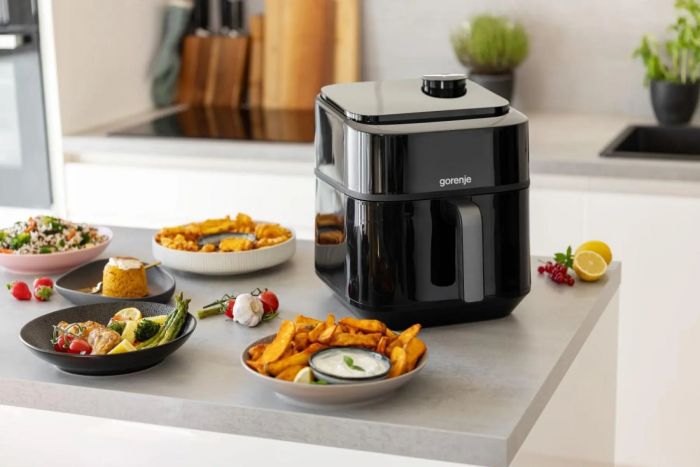 Мультипіч Gorenje 1800Вт, чаша-6.7л, сенсорне управл., 8 авто. програм, пластик+метал, чорний