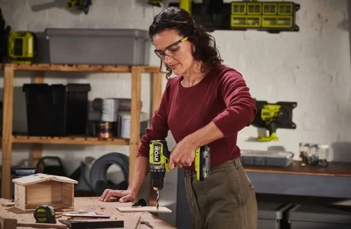 Шурупокрут-дриль ударний акумуляторний Ryobi ONE+ HP RPD18X1-242S 18В 1х2А·год 1х4А·год ЗП 105Нм 700·2150об/хв 1.4кг сумка