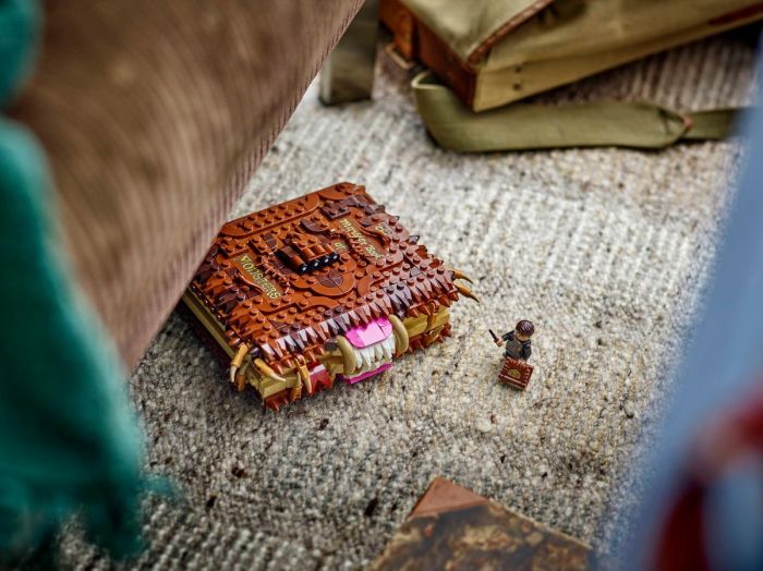 Конструктор LEGO Harry Potter Куслива Жахлива книга жахіть